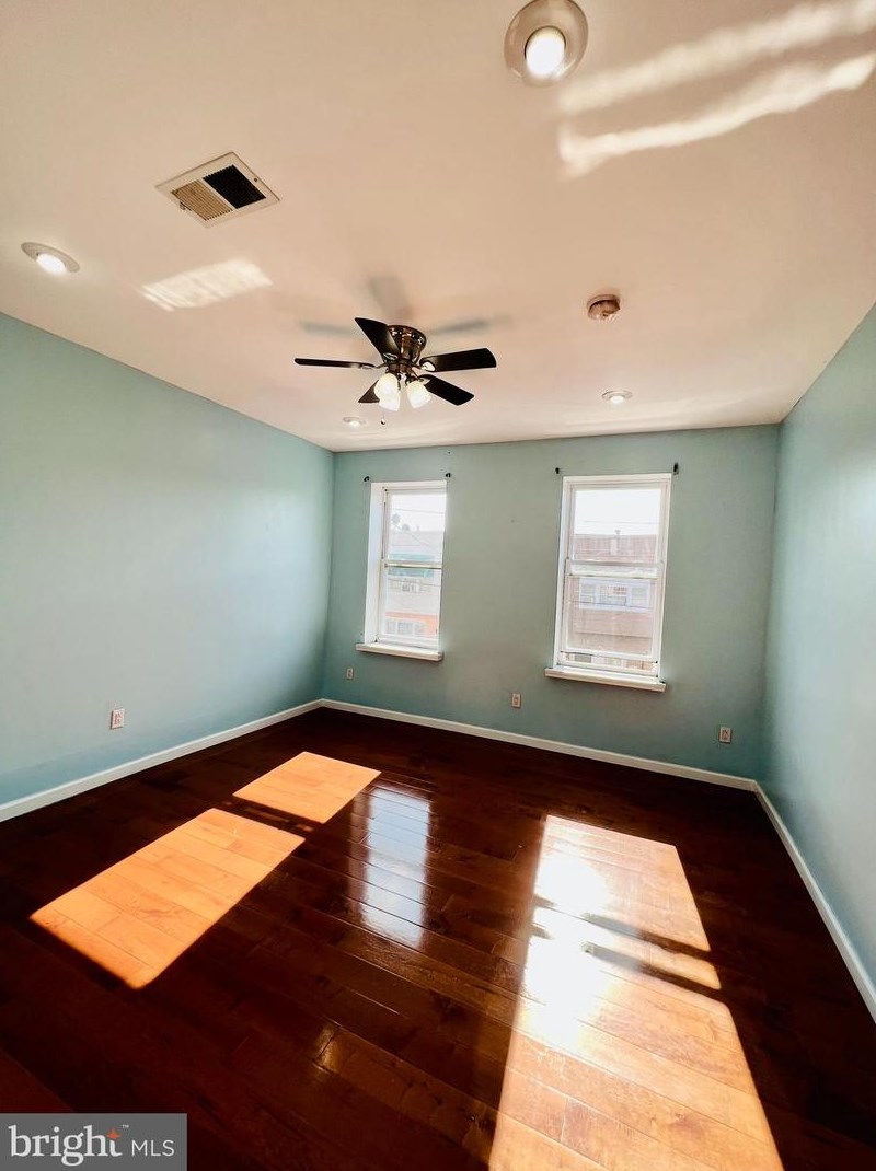 2619 7th St, Philadelphia PA 19148-4609 exterior