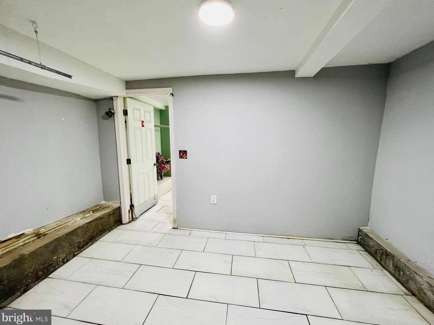 2619 7th St, Philadelphia PA 19148-4609 exterior