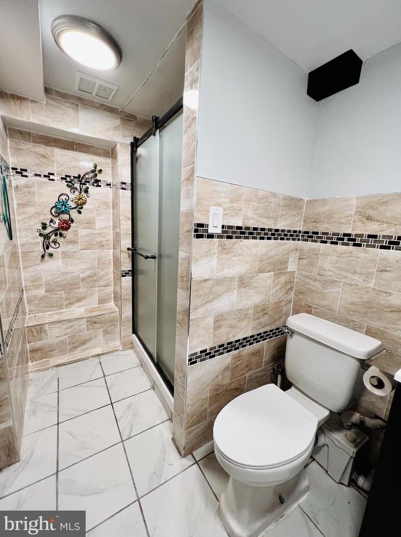 2619 7th St, Philadelphia PA 19148-4609 exterior