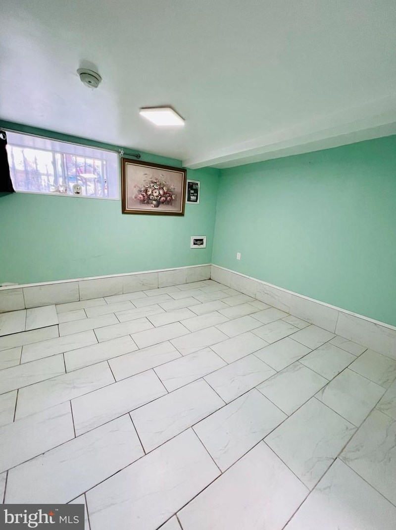 2619 7th St, Philadelphia PA 19148-4609 exterior