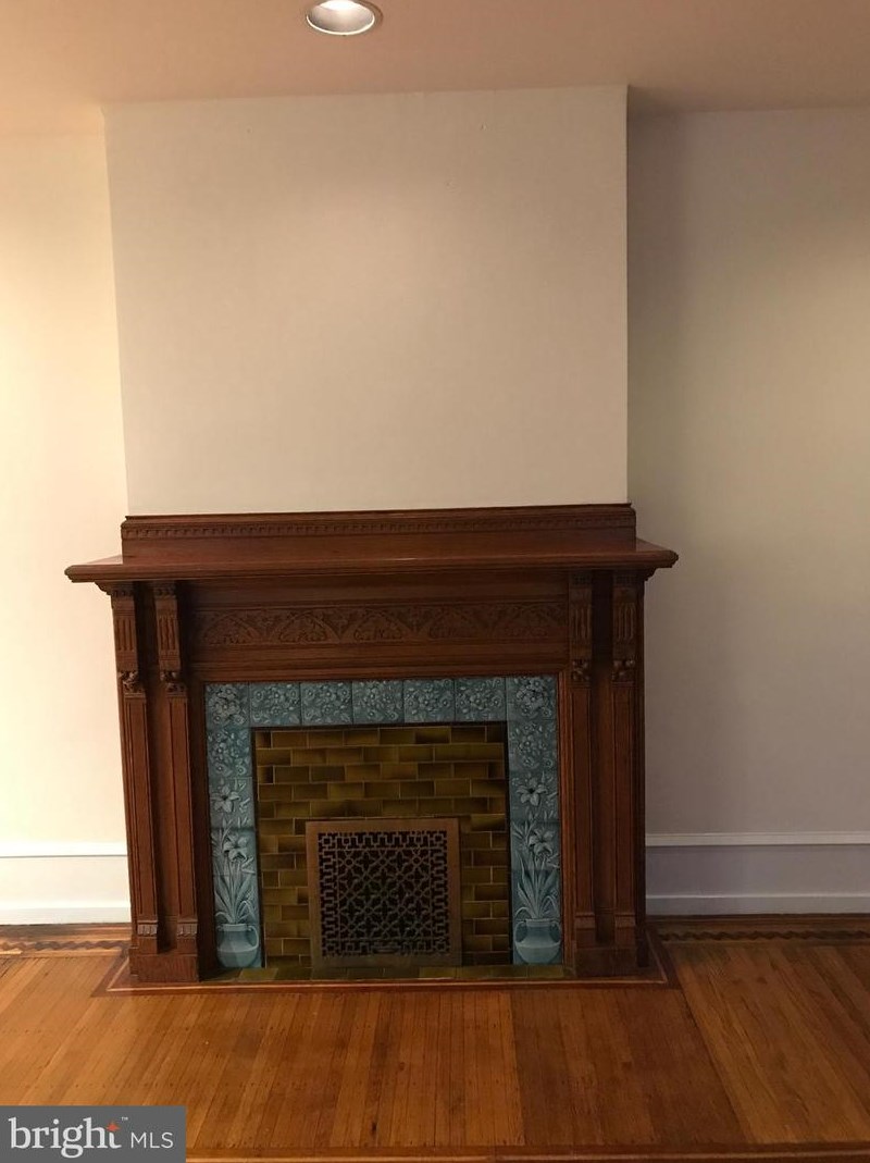 3614 Baring St, Philadelphia PA 19104-2393 exterior