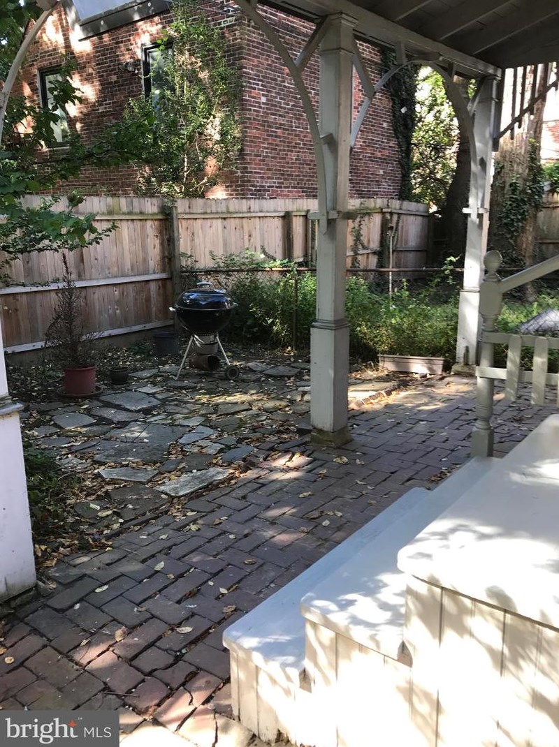 3614 Baring St, Philadelphia PA 19104-2393 exterior