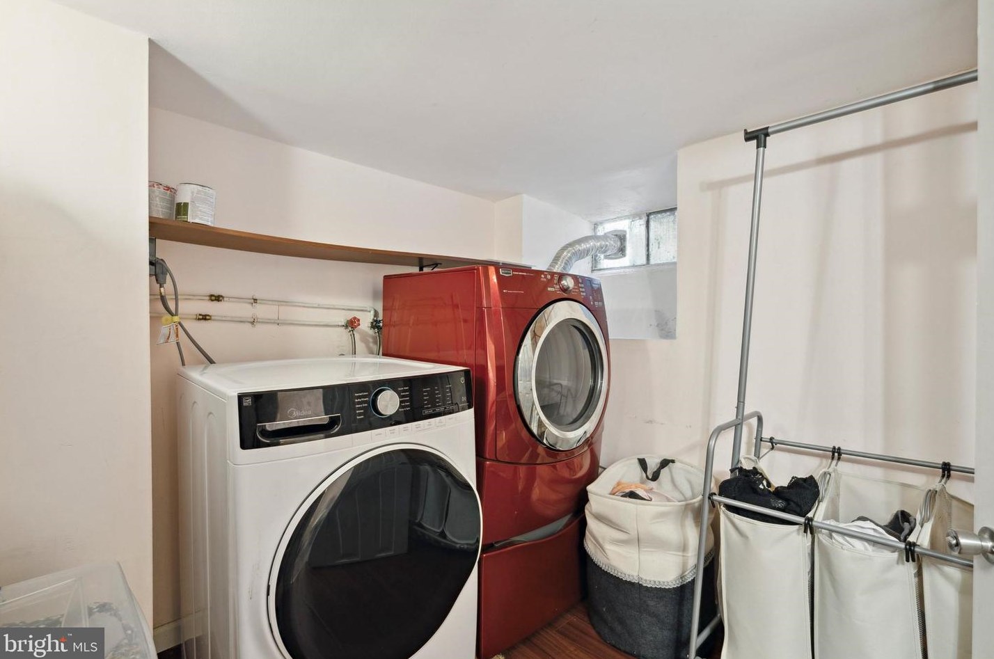 7117 Woolston Ave, Philadelphia PA 19138-2034 exterior