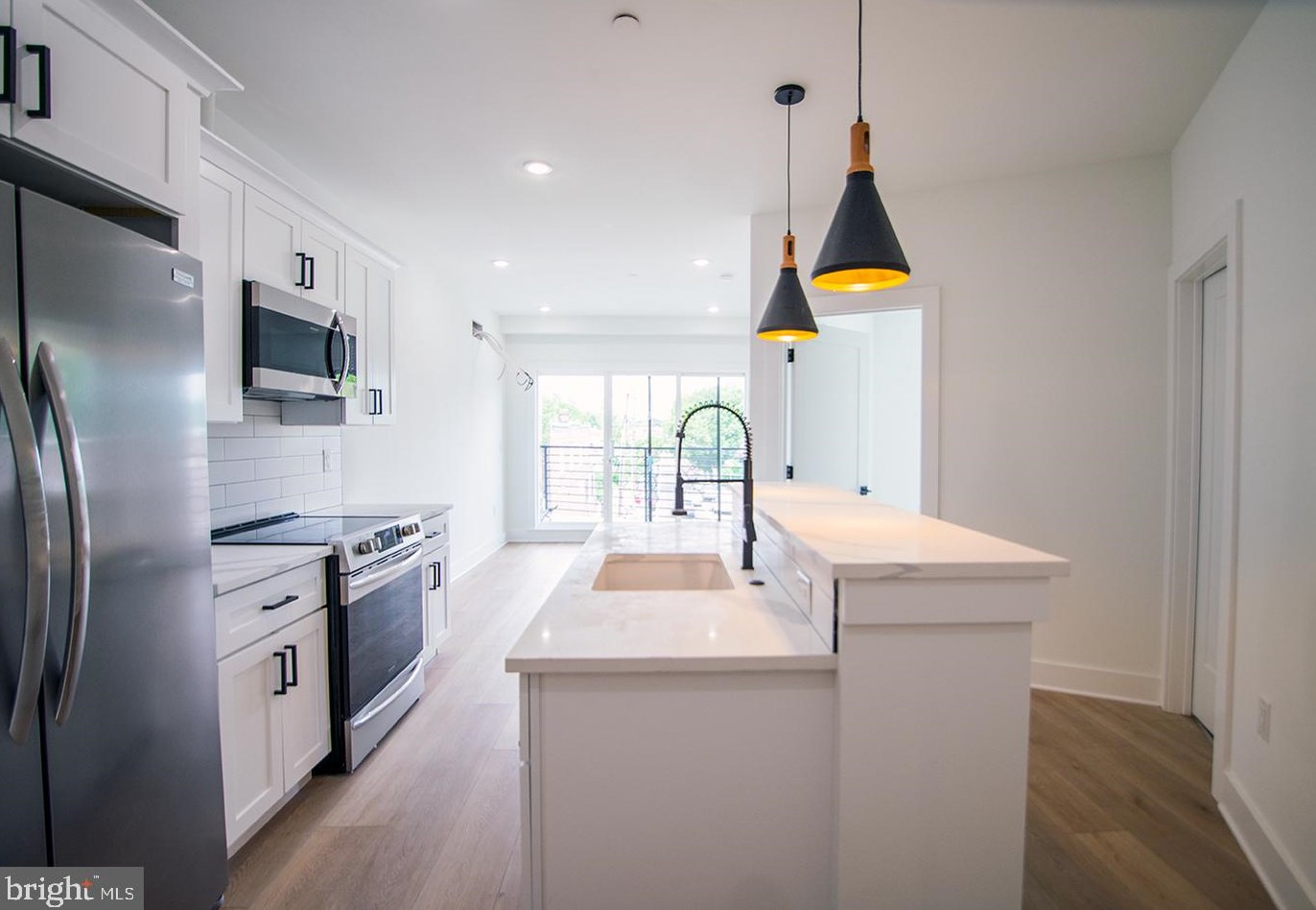25 W Hortter St #unit 323, Philadelphia, PA 19119