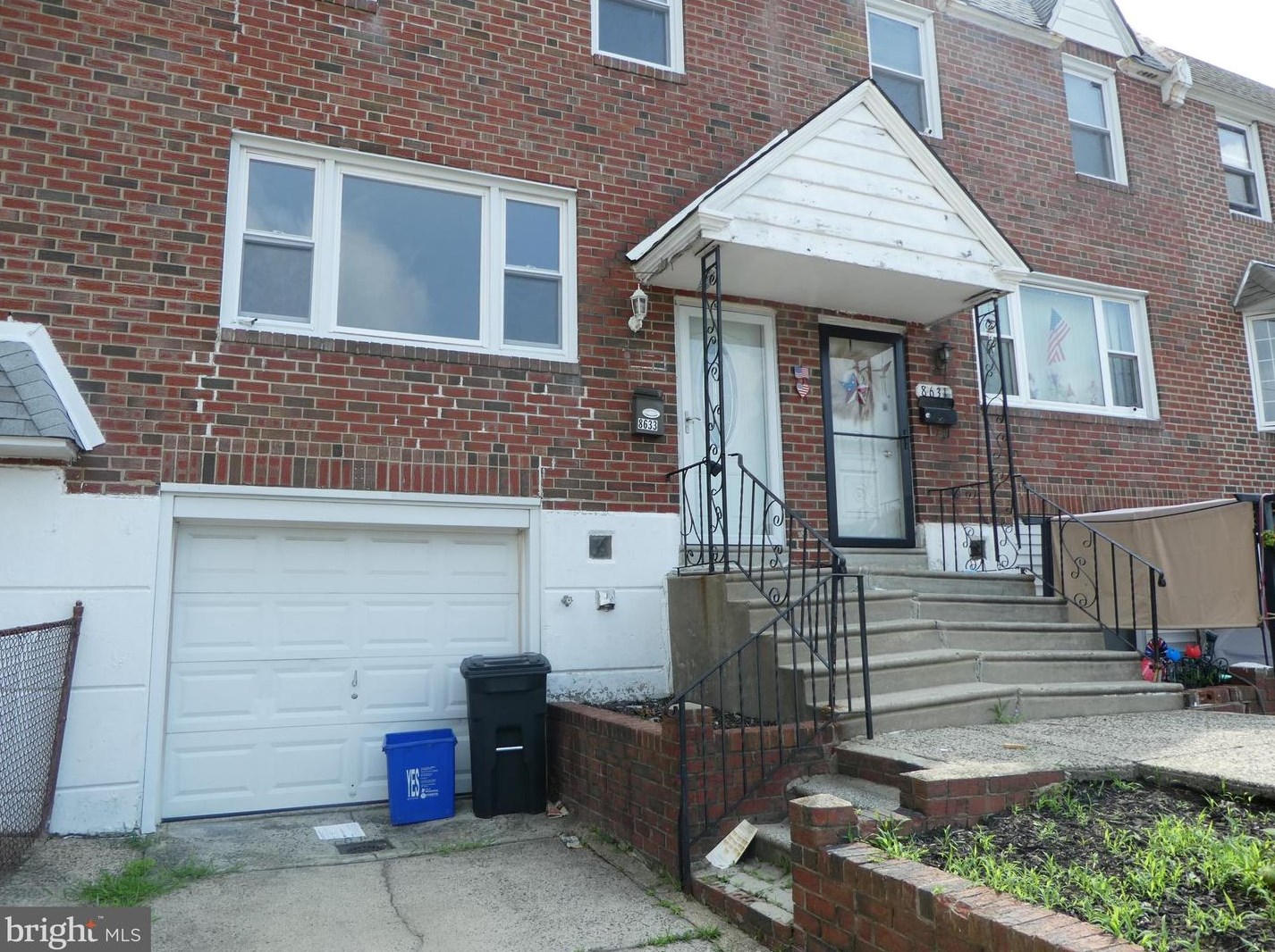 8633 Jackson St, Philadelphia PA  19136-2107 exterior