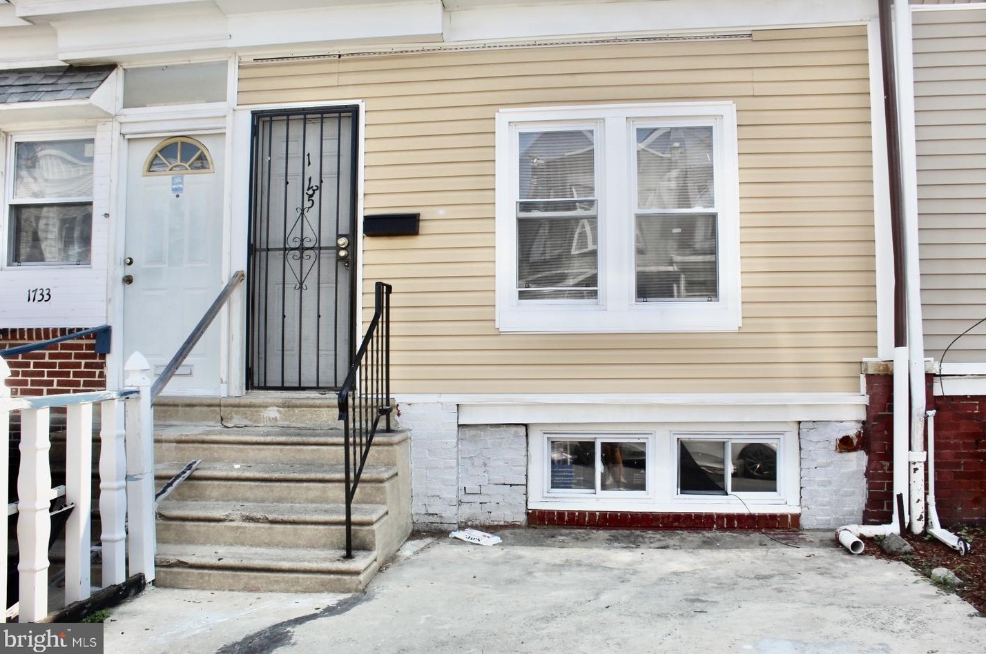 1735 Yewdall St, Philadelphia, PA 19143-5429