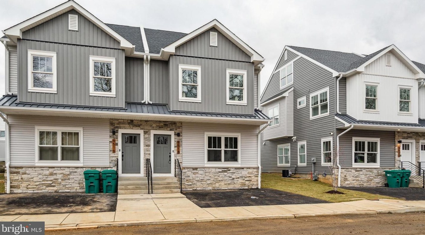 3600 Grant Ave, Philadelphia PA  19114-2691 exterior