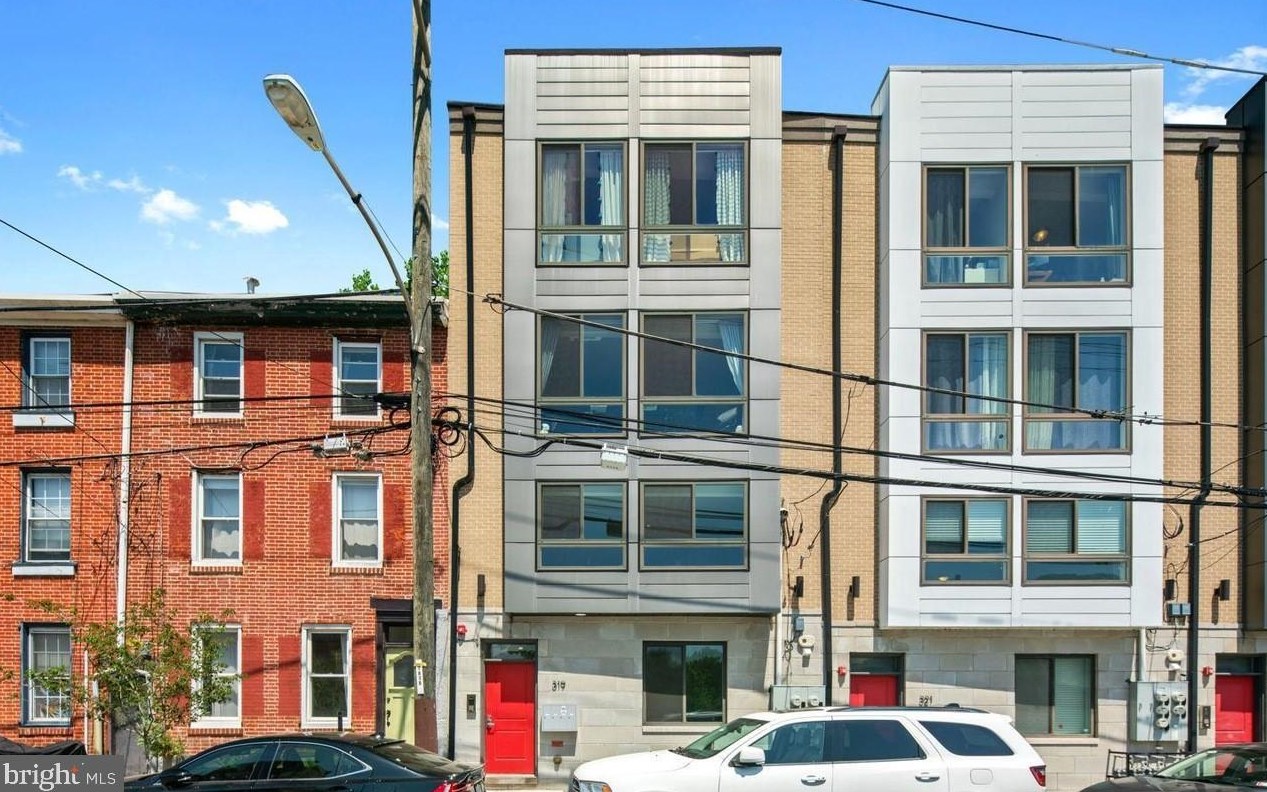 319 E Allen St #4, Philadelphia, PA 19125