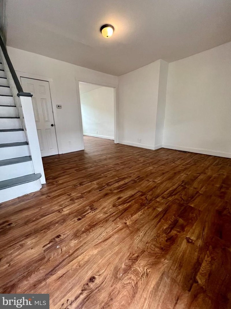 2651 Lloyd St, Philadelphia PA  19153-2418 exterior
