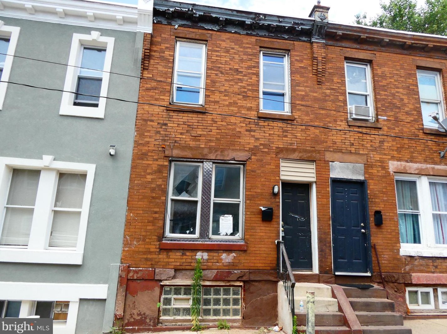 3330 Rand St, Philadelphia, PA 19134-1910