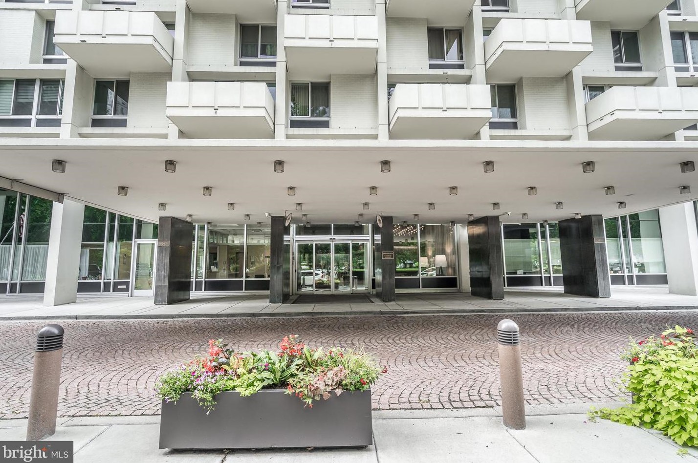 604 S Washington Square #2315, Philadelphia, PA 19106