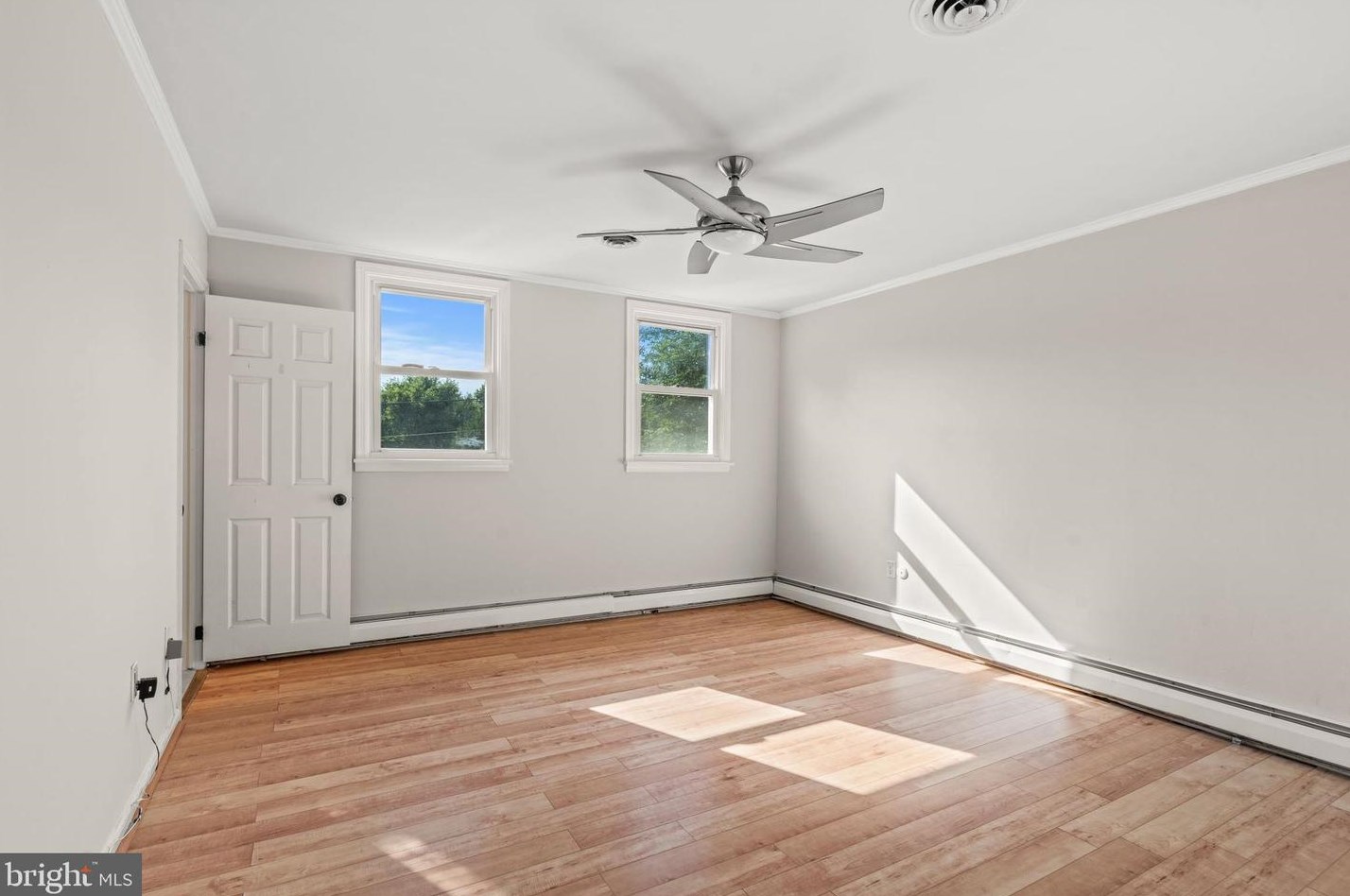 9016 Cargill Ln, Philadelphia PA 19115-4004 exterior