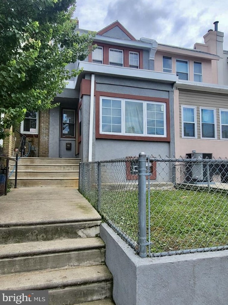 5263 Pennway St, Philadelphia, PA 19124-3001