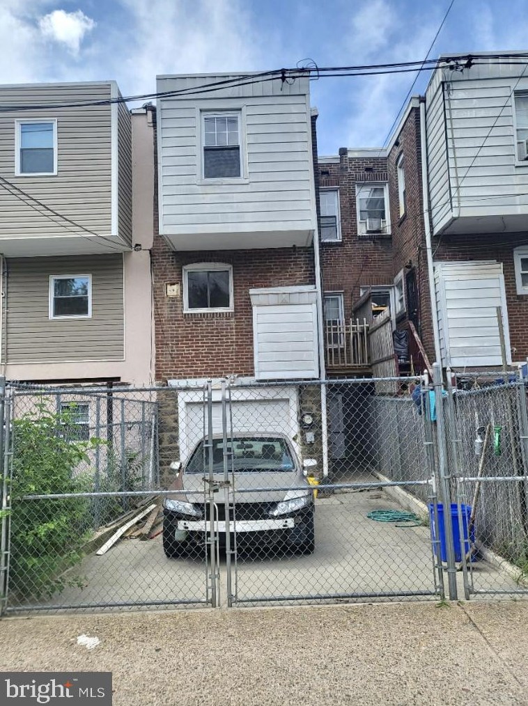 5263 Pennway St, Philadelphia PA 19124-3001 exterior