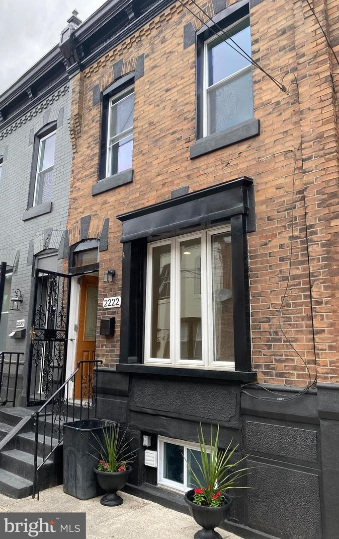 2222 Sigel St, Philadelphia, PA 19145