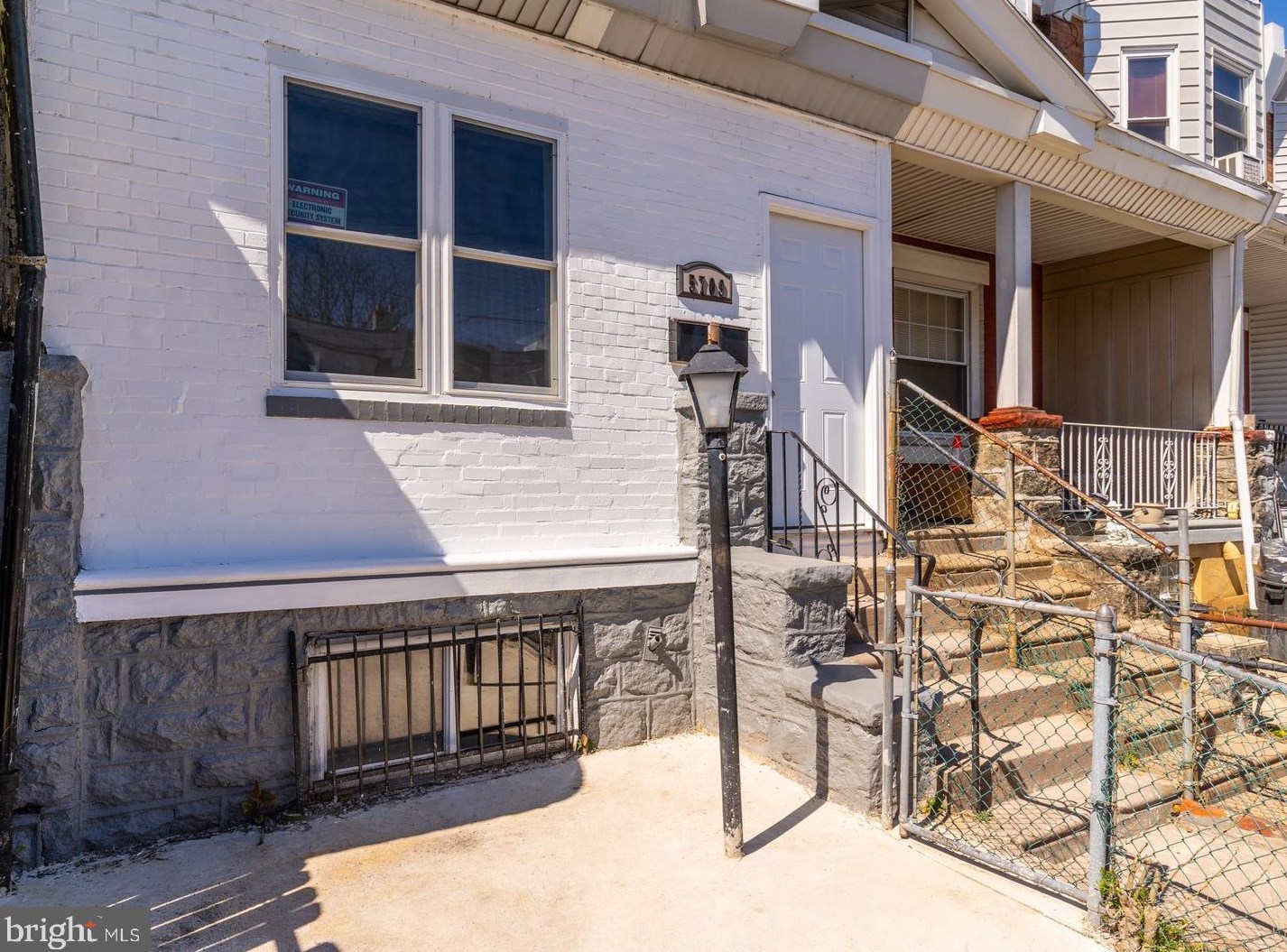 5709 Springfield Ave, Philadelphia, PA 19143-5225