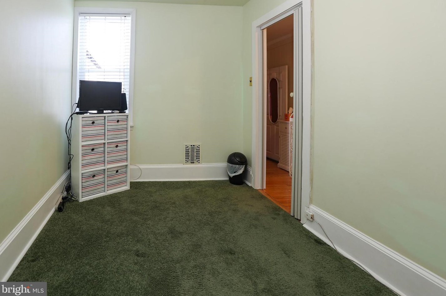 5715 Baynton St, Philadelphia PA 19144-1849 exterior