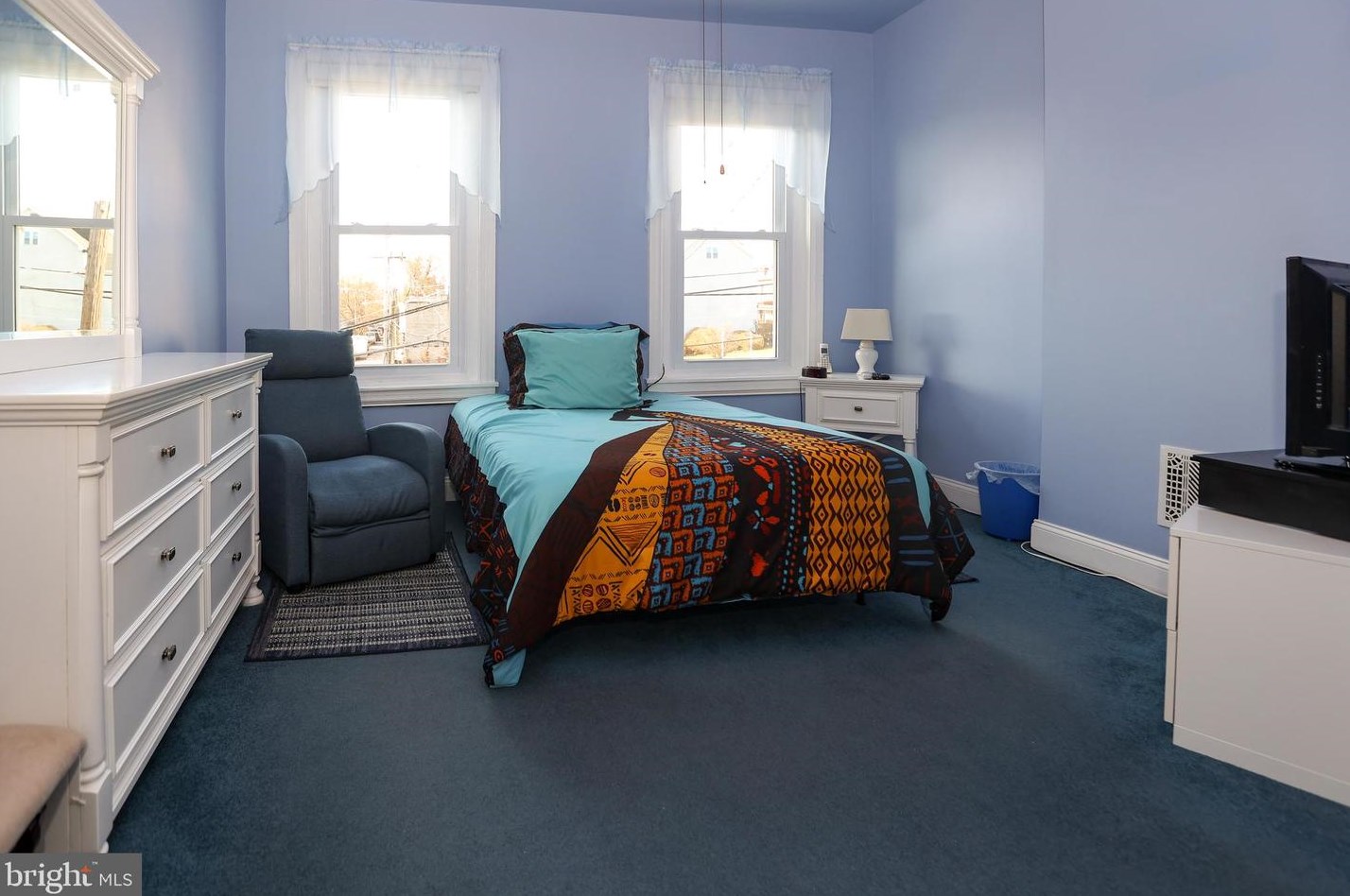 5715 Baynton St, Philadelphia PA 19144-1849 exterior