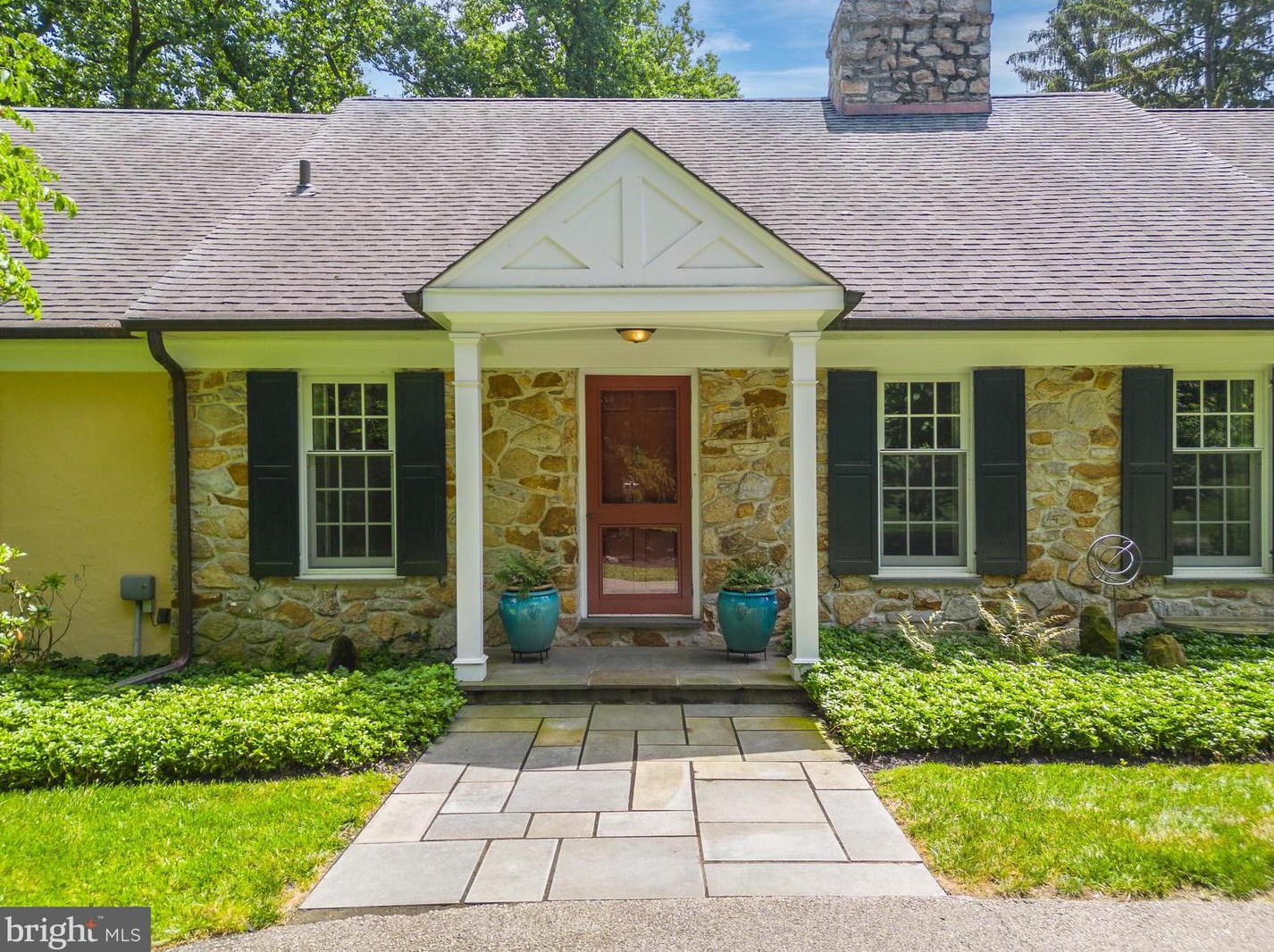 524 Telner St, Philadelphia, PA 19118-4214