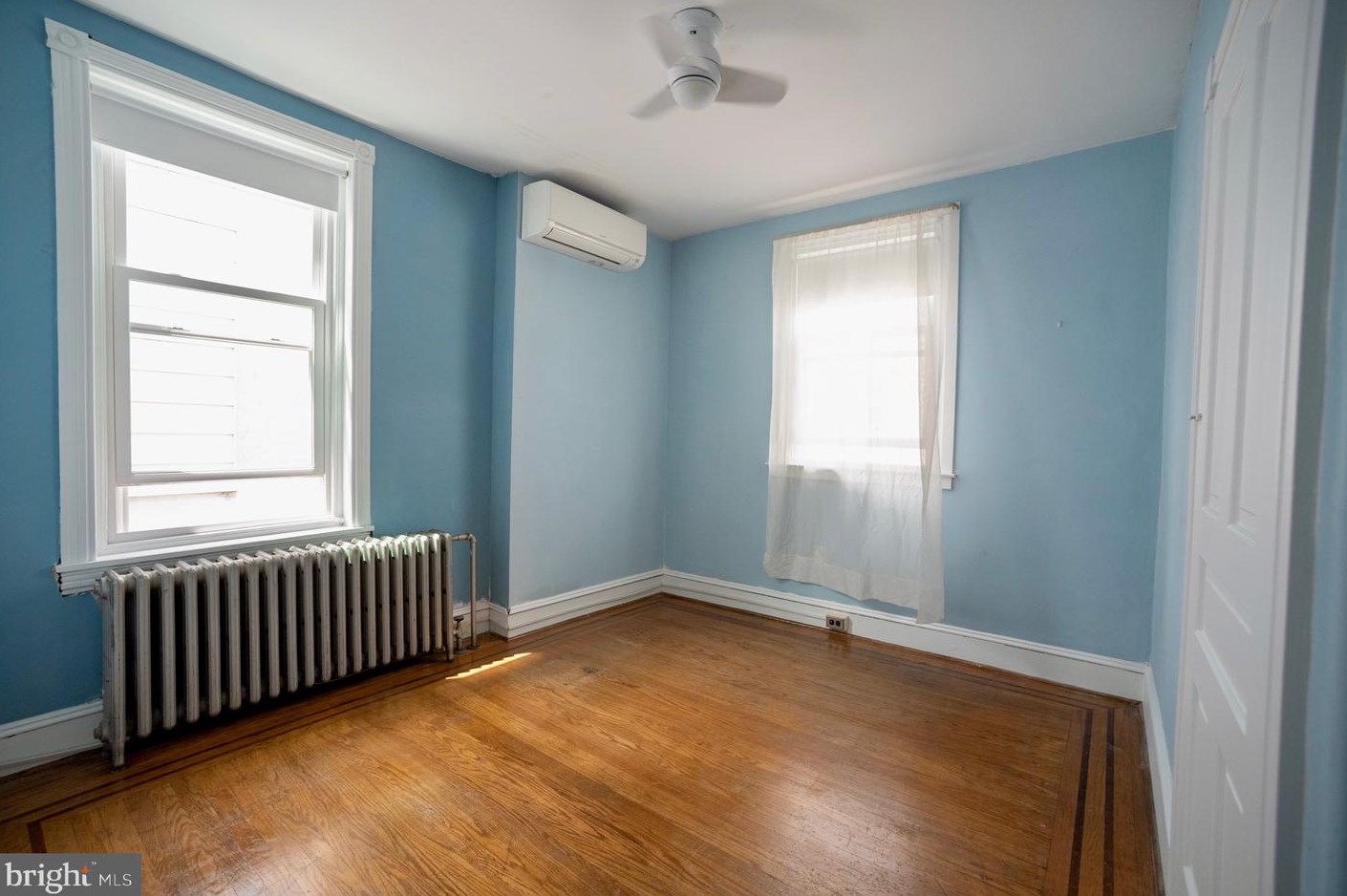 1115 Wolf St, Philadelphia PA 19148-3022 exterior