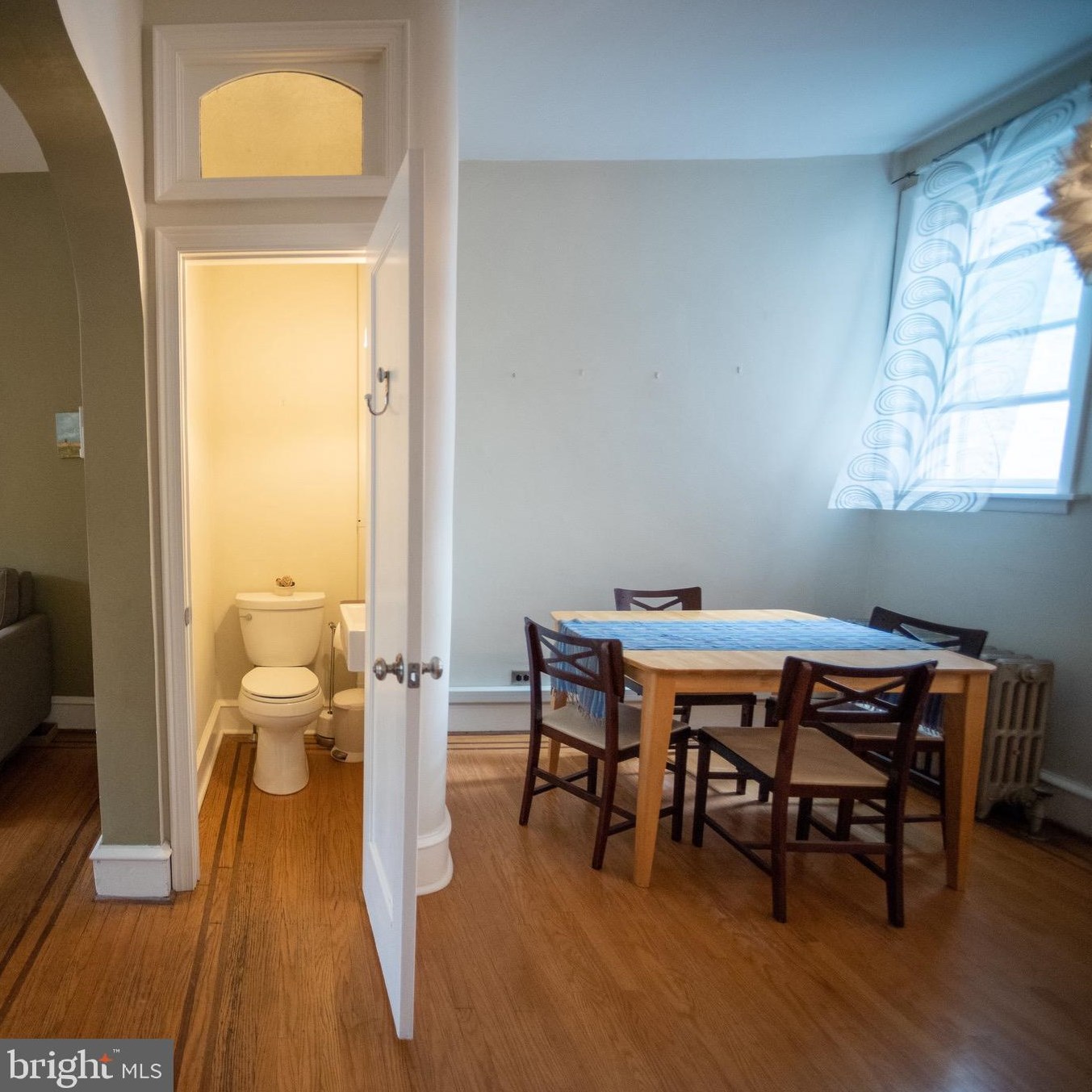 1115 Wolf St, Philadelphia PA 19148-3022 exterior