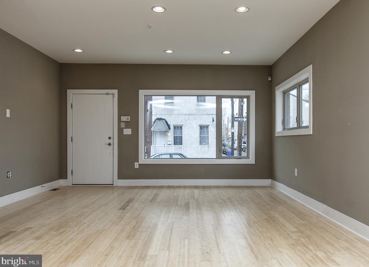 2117 E Susquehanna Ave, Philadelphia, PA 19121