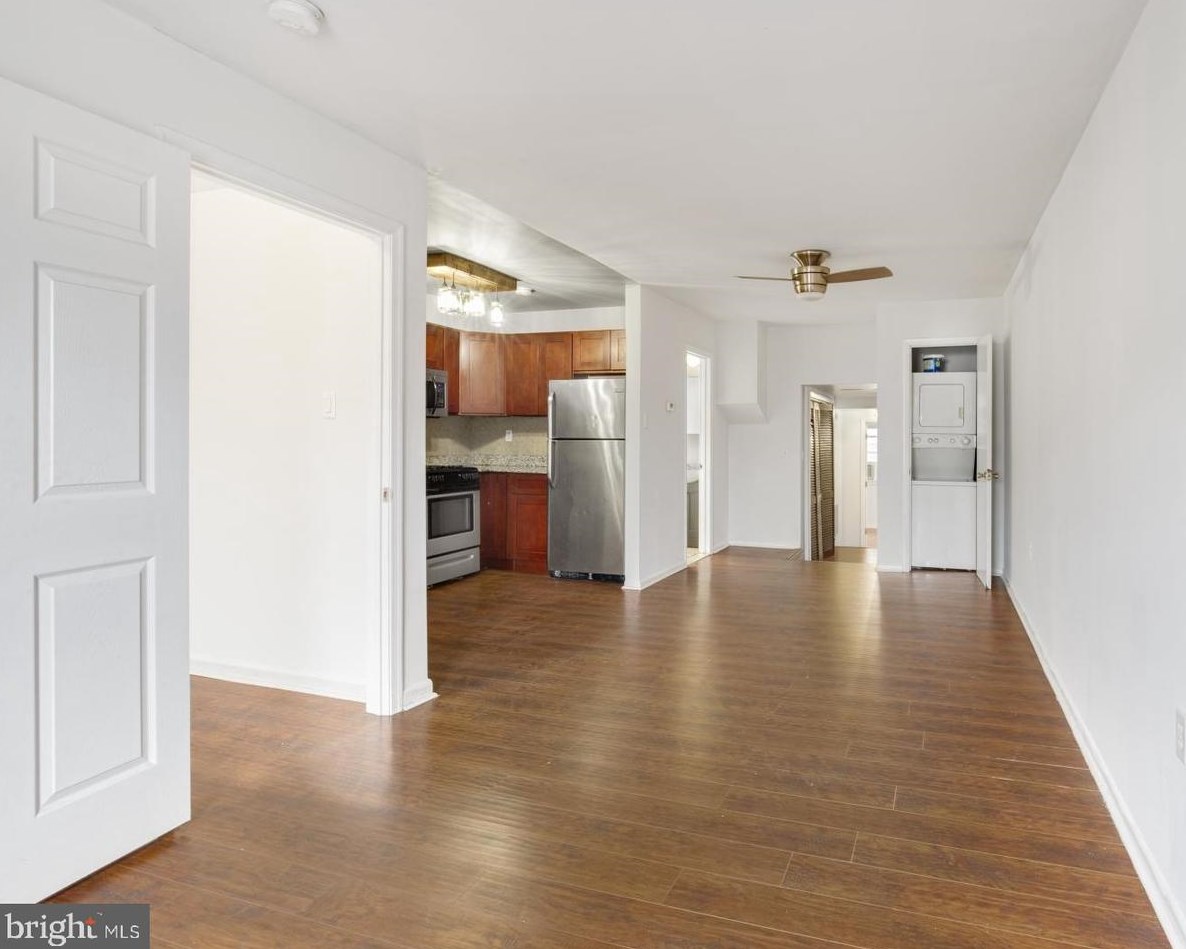240 W Girard Ave #3, Philadelphia, PA 19123