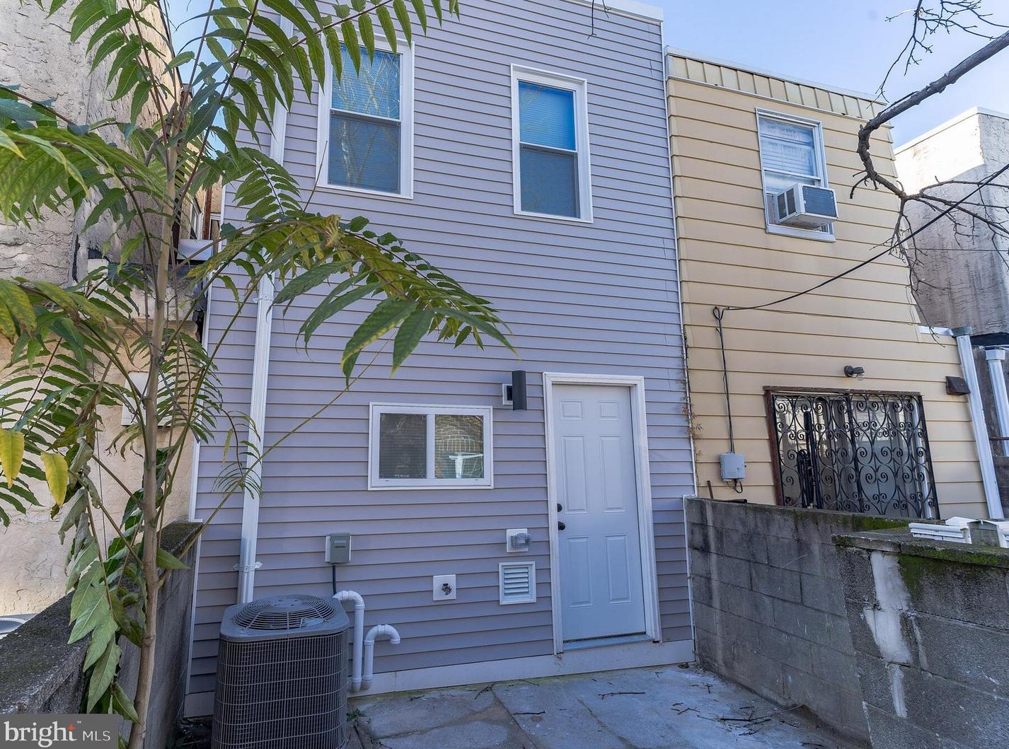 921 Sigel St, Philadelphia PA  19148-1620 exterior