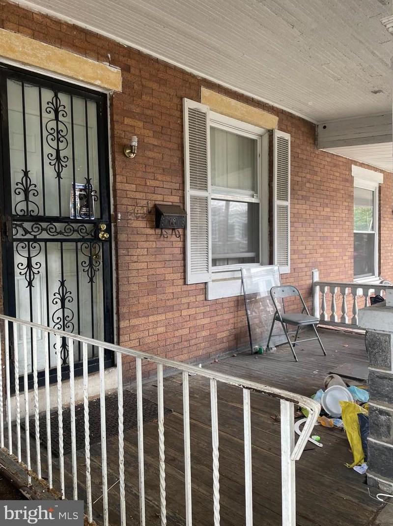 5631 Hunter St, Philadelphia, PA 19131-3402