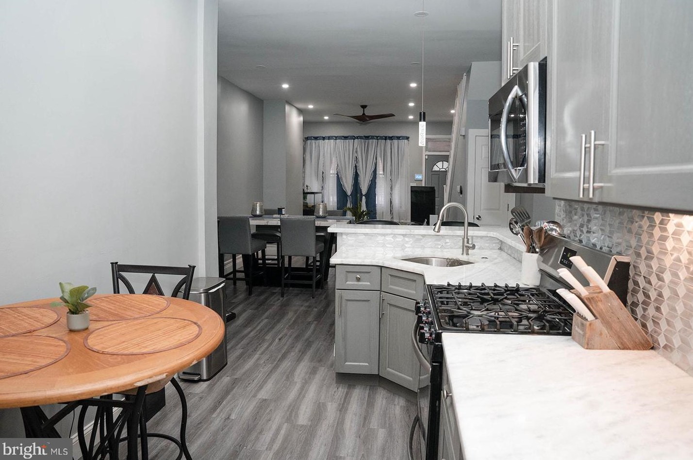1318 Allison St, Philadelphia, PA 19131-4228