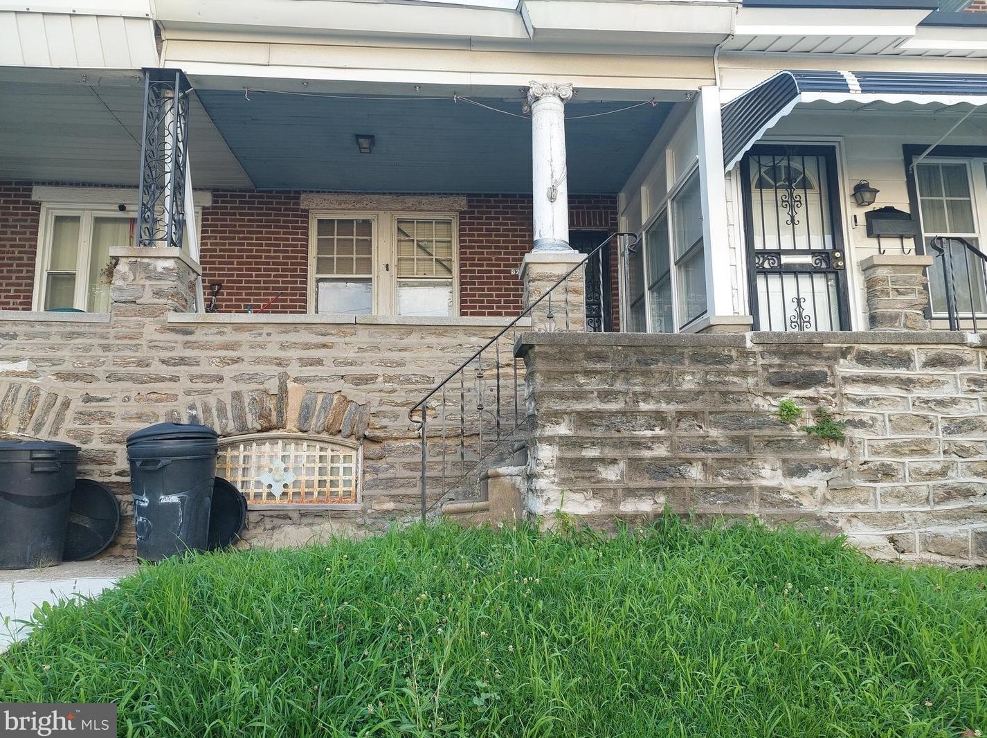 5712 7th St, Philadelphia, PA 19120-2210