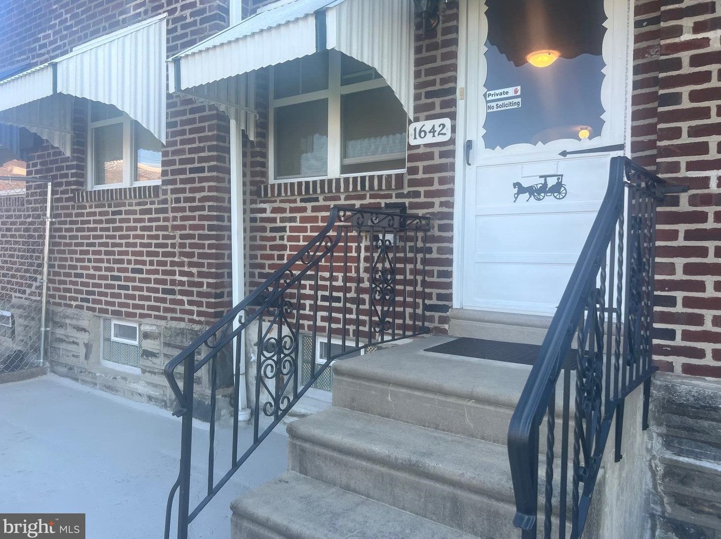 1642 Creston St, Philadelphia, PA 19149-3440