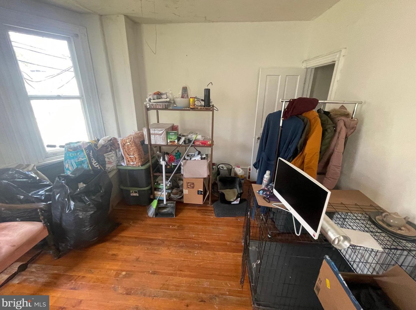 443 Walnut Ln, Philadelphia PA  19144-1054 exterior