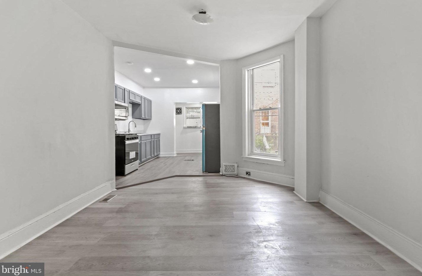 2037 Alden St, Philadelphia PA  19143-5923 exterior