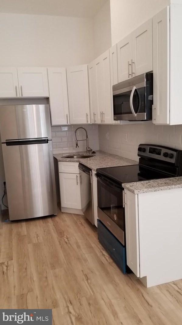 247 S 16th Street S #2, Philadelphia, PA 19102