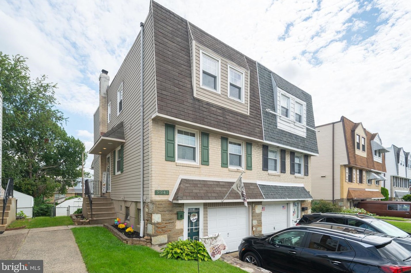 9941 Jeanes St, Philadelphia, PA 19115-1203