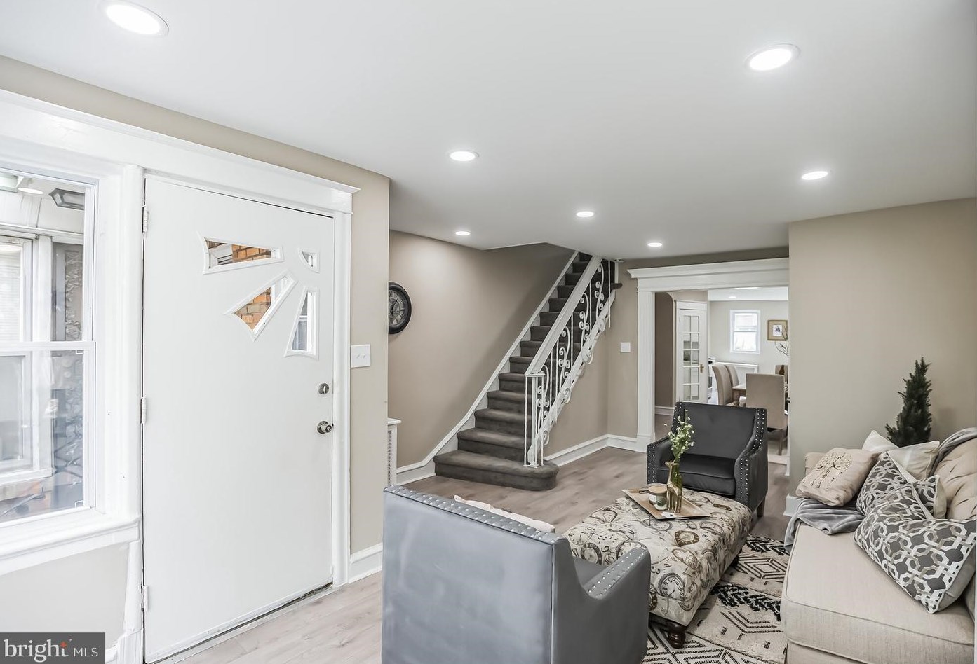 5925 Kemble Ave, Philadelphia, PA 19138-2923