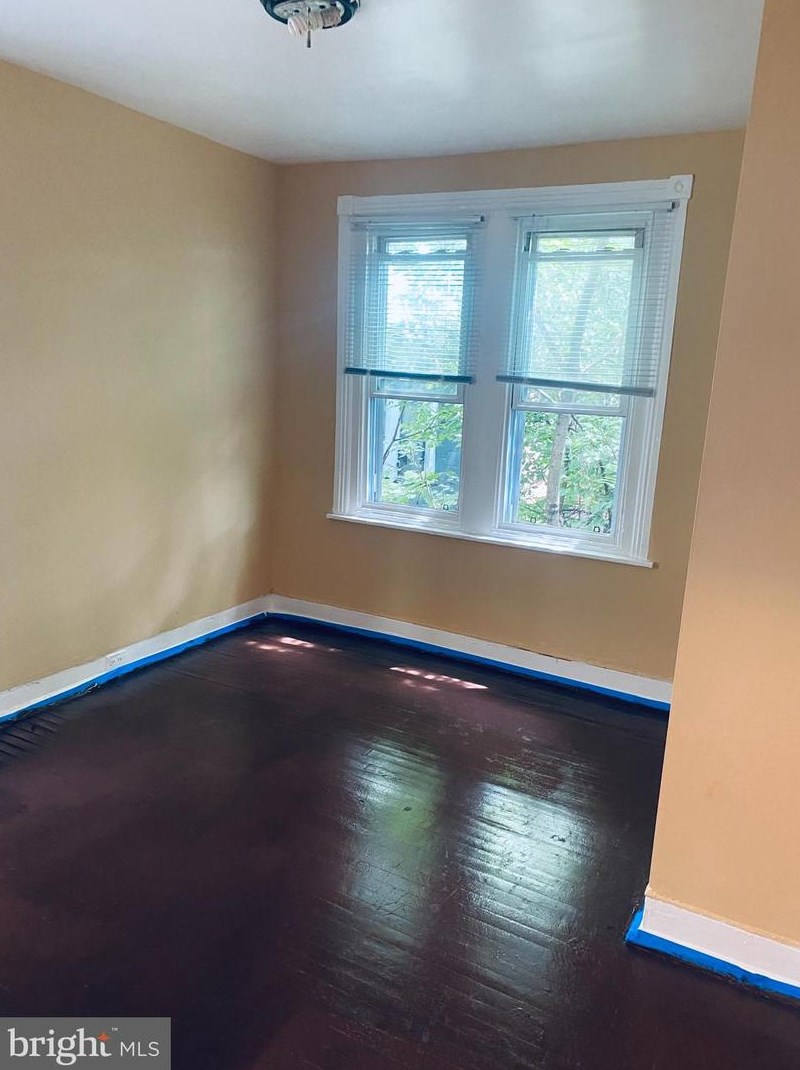 5630 Pemberton St #2nd Floor, Philadelphia, PA 19143