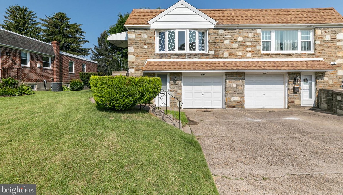 3116 Draper St, Philadelphia, PA 19136-1917