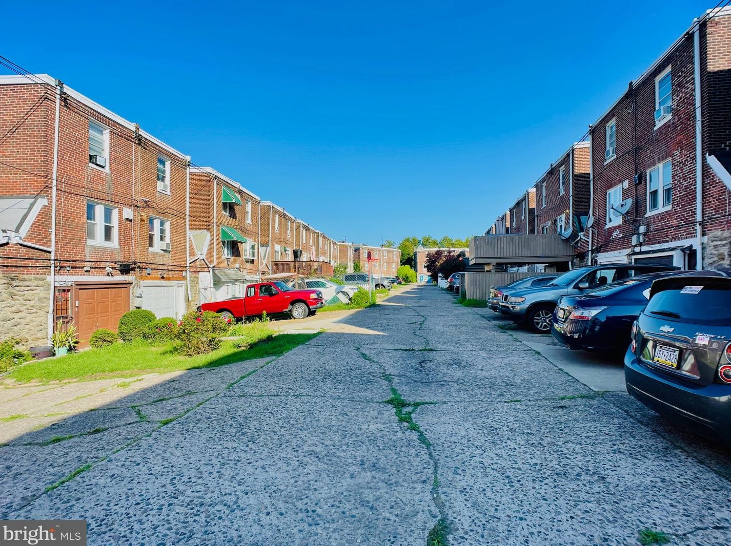 6647 Sprague St, Philadelphia PA  19119-3843 exterior
