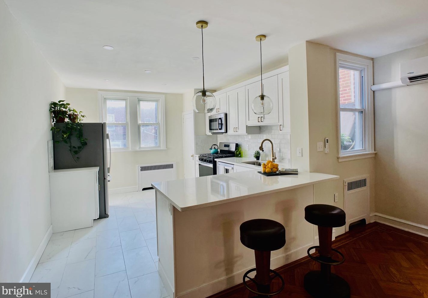 6647 Sprague St, Philadelphia PA  19119-3843 exterior