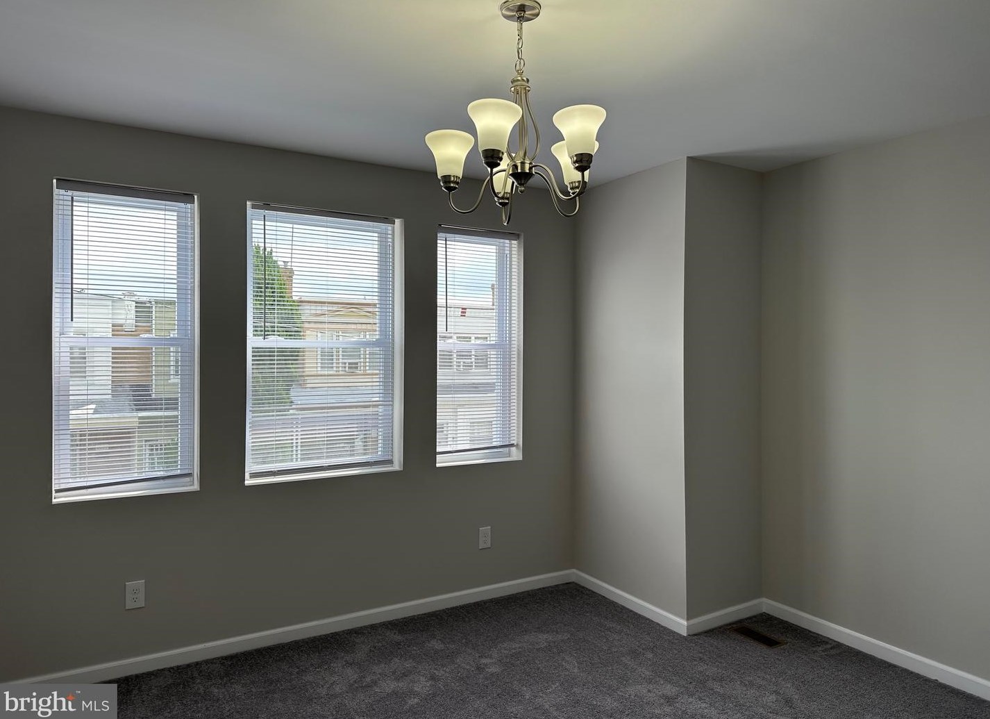 6638 Uber St, Philadelphia PA  19138-3134 exterior