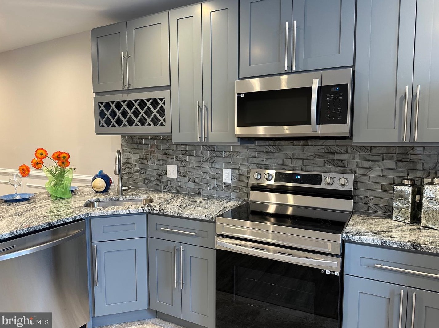 6638 Uber St, Philadelphia PA  19138-3134 exterior