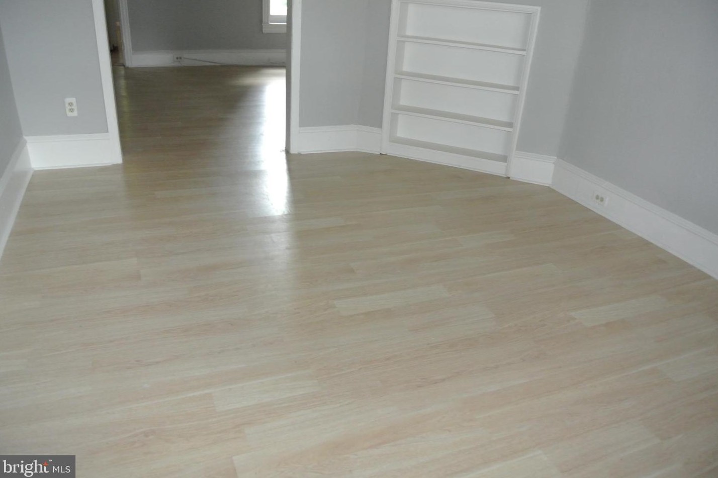 518 Somerville Ave, Philadelphia, PA 19120-2716