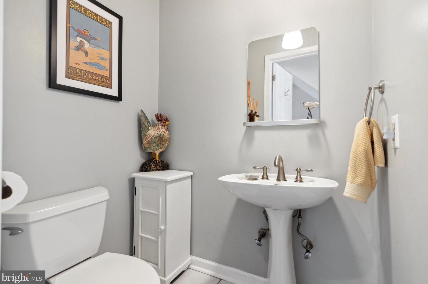 2819 Pennsylvania Ave, Philadelphia PA 19130-1711 exterior