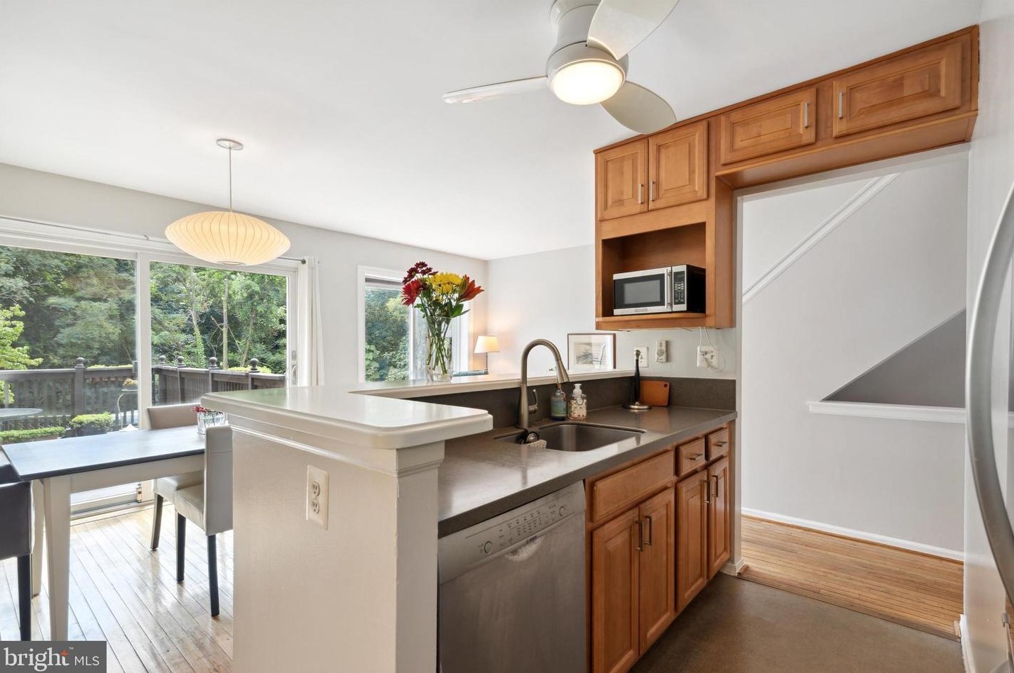 2819 Pennsylvania Ave, Philadelphia PA 19130-1711 exterior