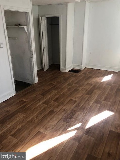 1824 Kinsey St, Philadelphia, PA 19124-4031