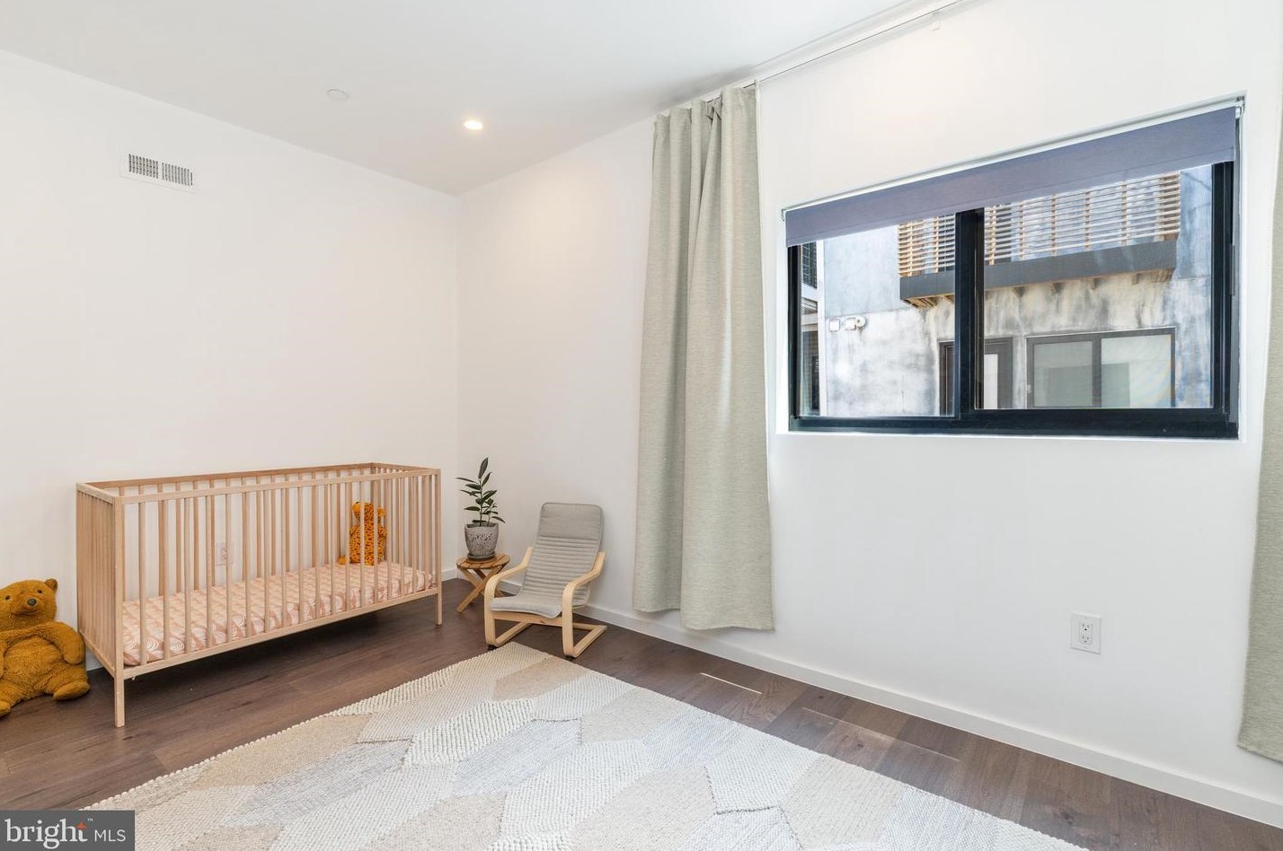 2227 Blair St, Philadelphia PA 19125-2001 exterior