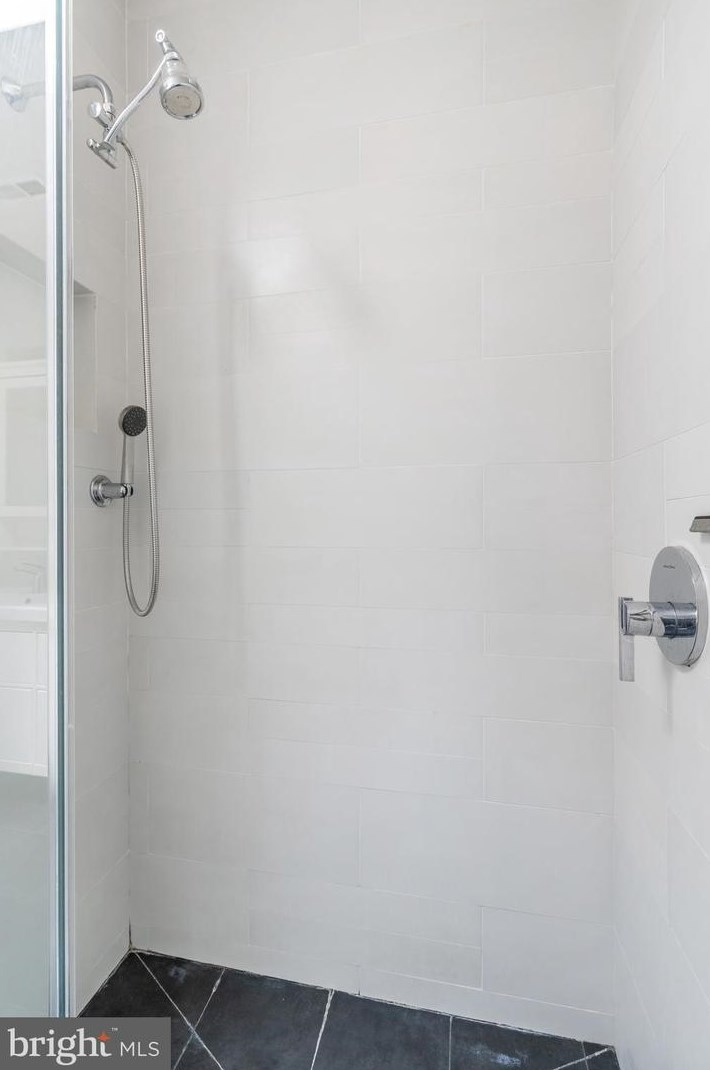 2227 Blair St, Philadelphia PA 19125-2001 exterior