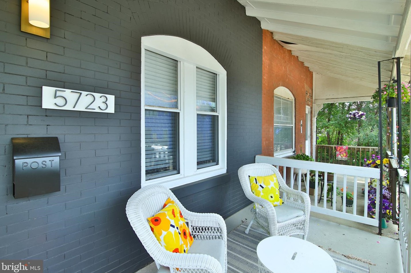 5723 Knox St, Philadelphia, PA 19144-3303